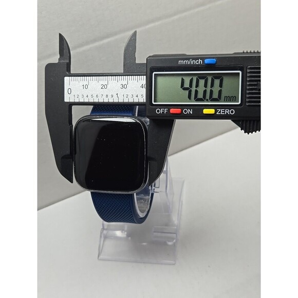 Fitbit Versa 2 Smartwatch Gray 40mm Alexa WR50M Always On Display -  No Charger - Picture 5 of 10